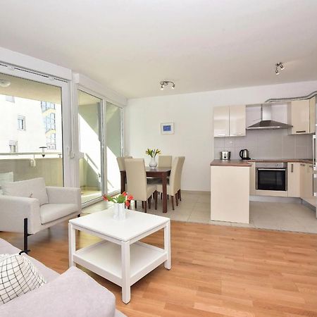 Sunshine Apartment Makarska Zewnętrze zdjęcie