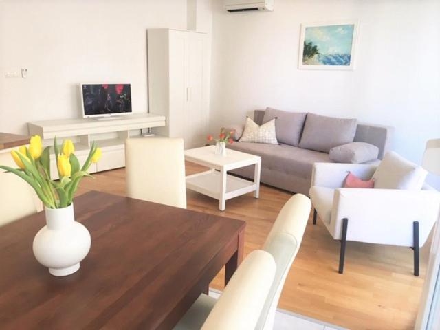 Sunshine Apartment Makarska Zewnętrze zdjęcie